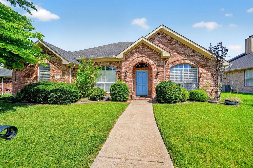 2713 Planetree Drive, Rowlett