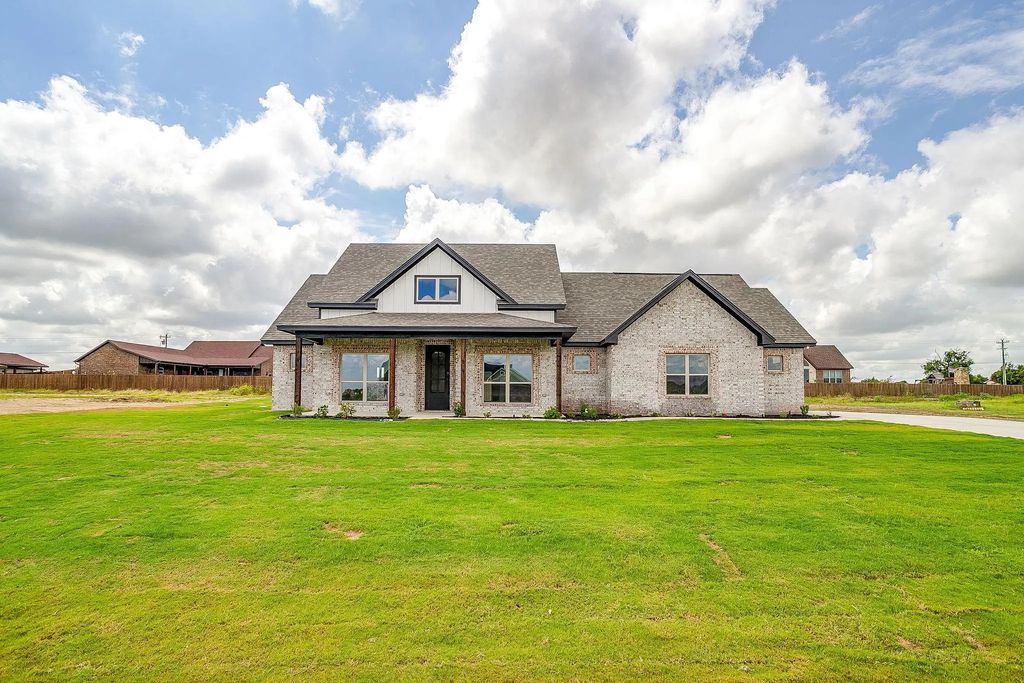 1120 Samantha Dr, Nemo