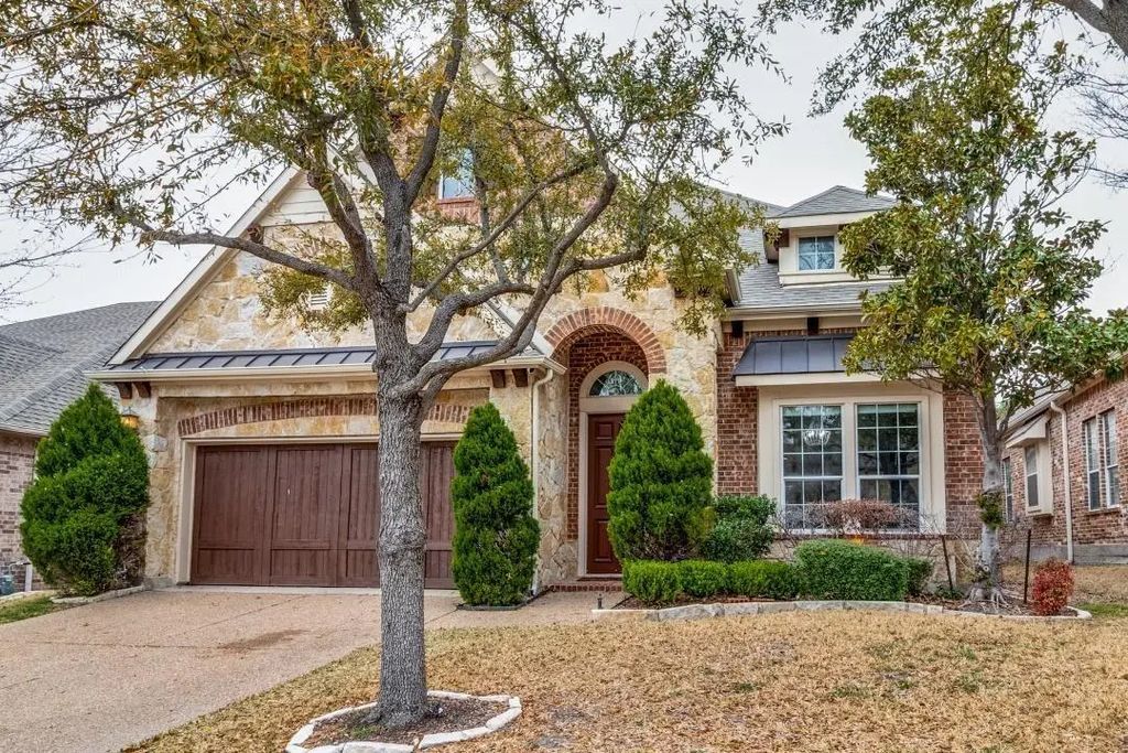 10829 Dixon Branch Drive, Dallas