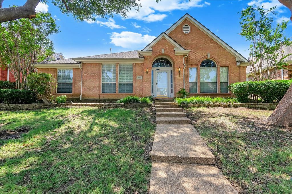1404 Ranch Hill Drive, Irving