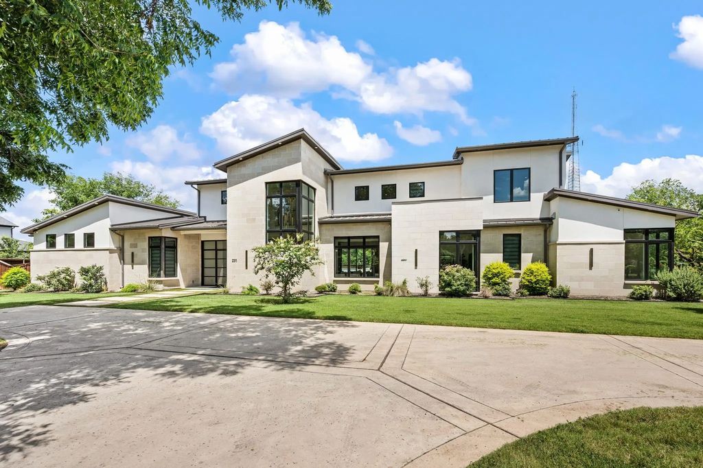 2311 Lonesome Dove Road, Southlake