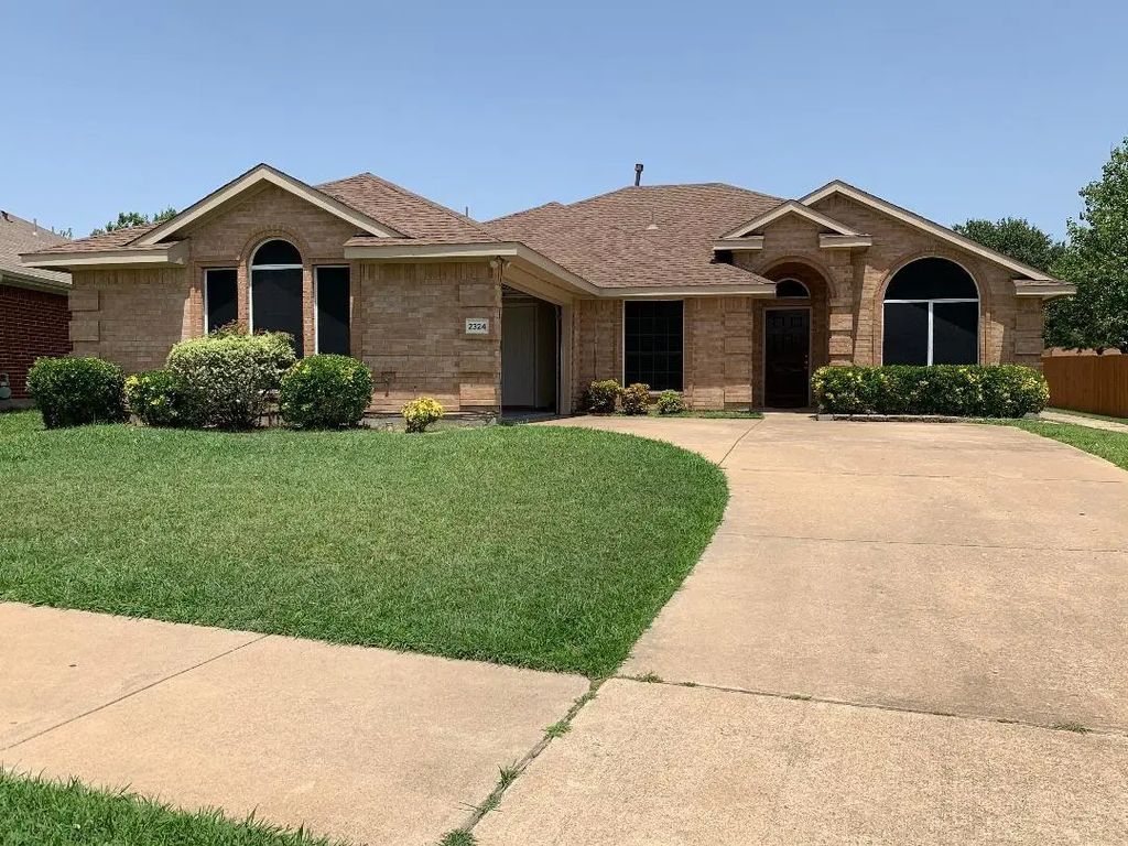 2324 Cantura Drive, Mesquite