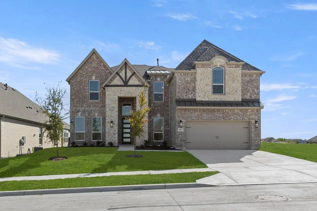 5317 Blue Cypress Drive, Fort Worth