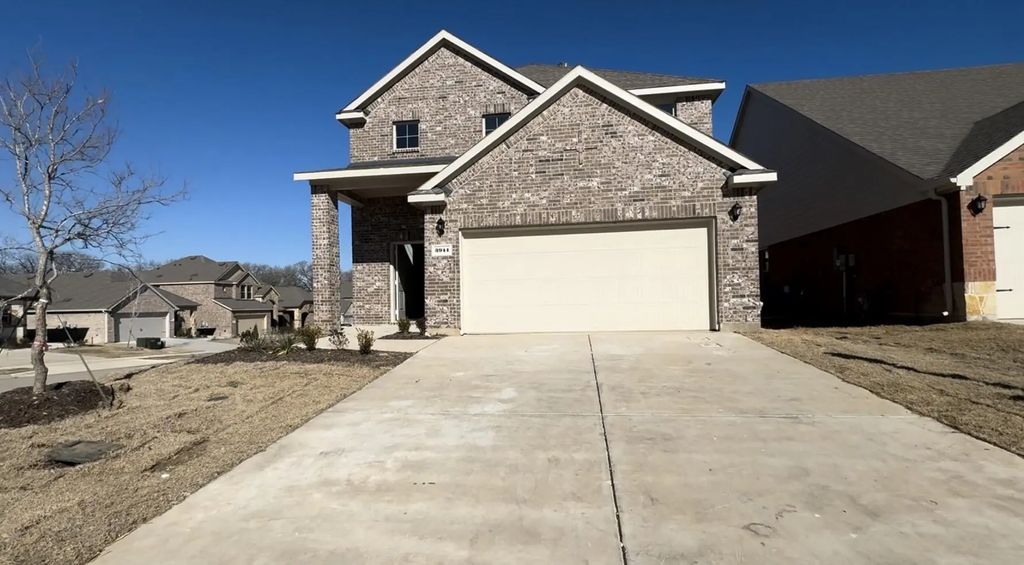 3941 Oak Creek Circle, Denison