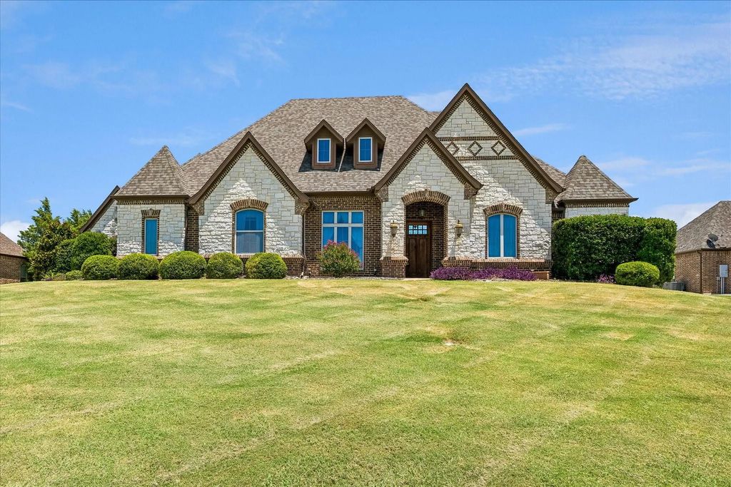 12076 Noelle Way, Fort Worth