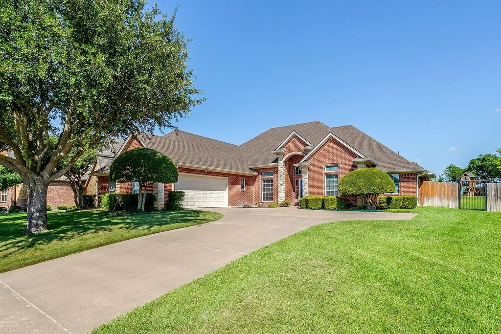2274 Arbor Spring Court, Cleburne