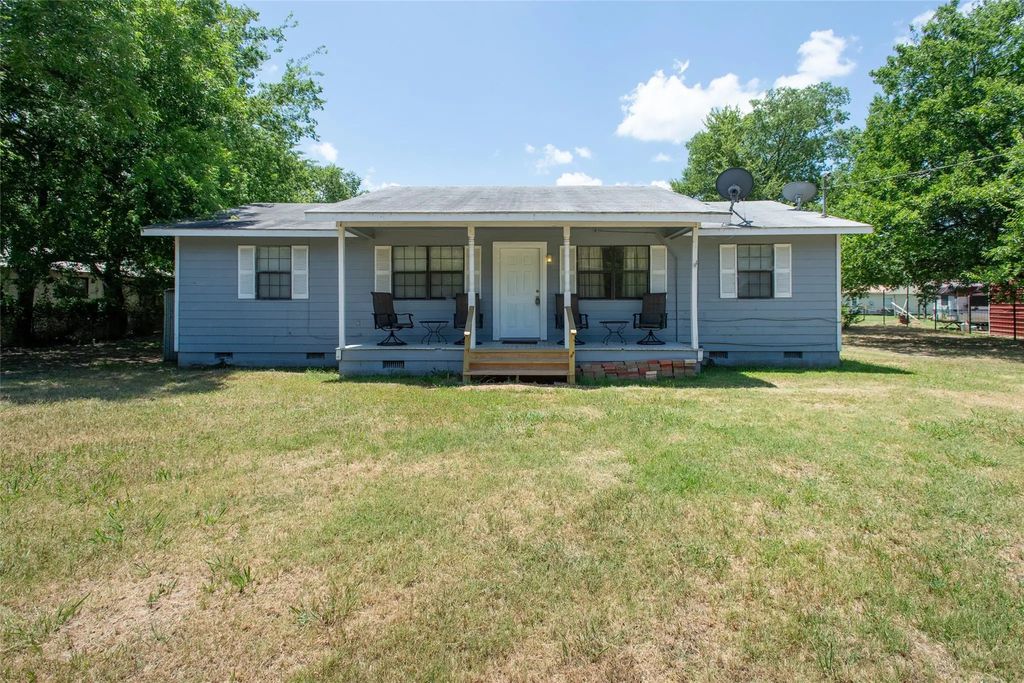 8400 Lady Bird, Kemp