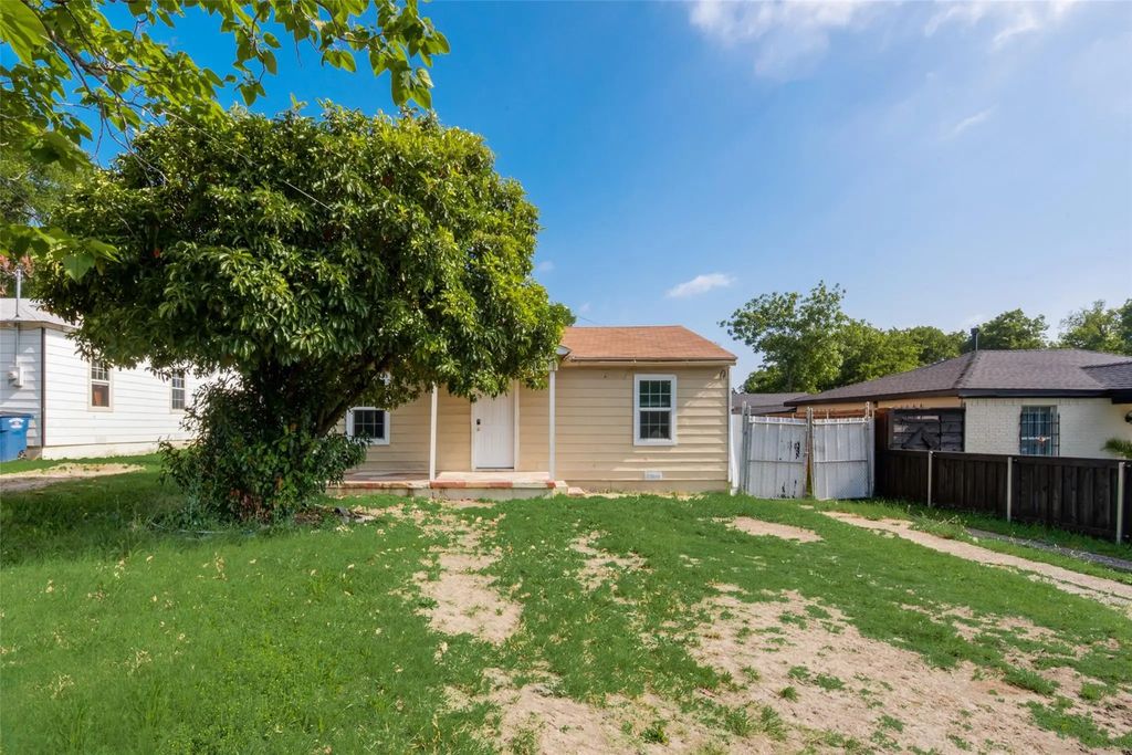 219 Red Wing Drive, Dallas