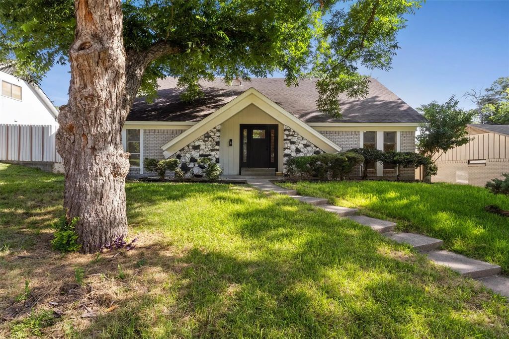 1631 Windchime Drive, Dallas