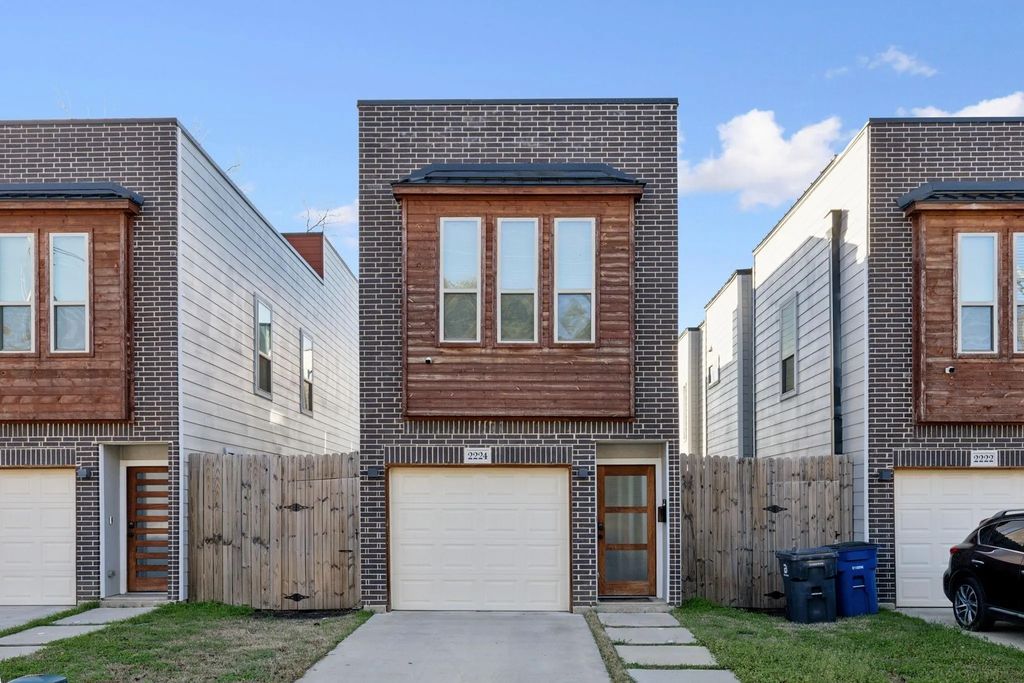 2224 Dyson Street, Dallas