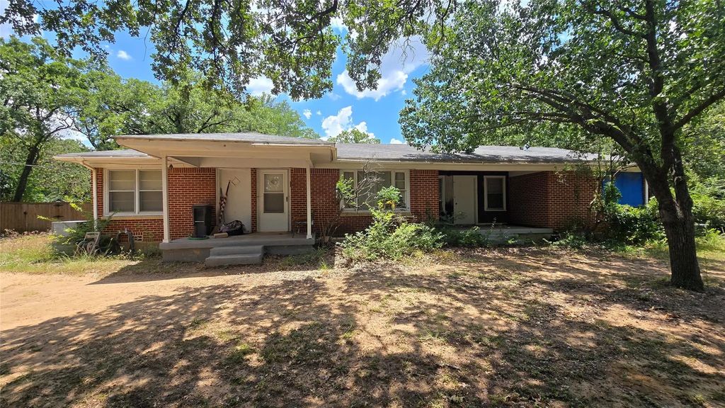 2503 W Pipeline Road, Euless