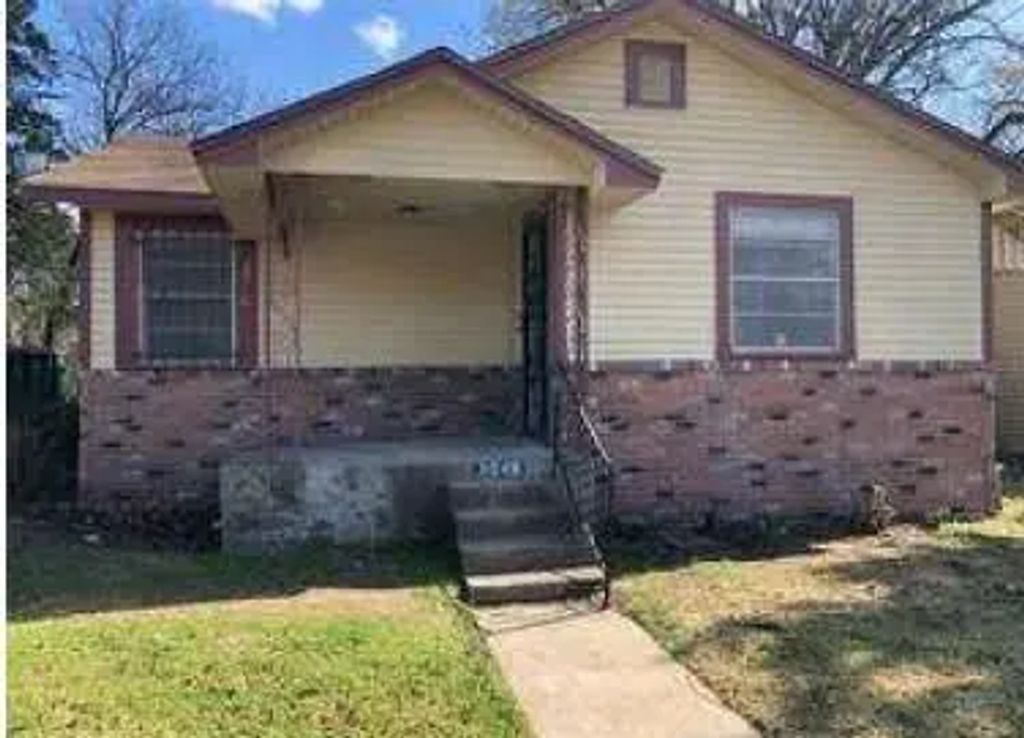 3046 Pine Street, Dallas