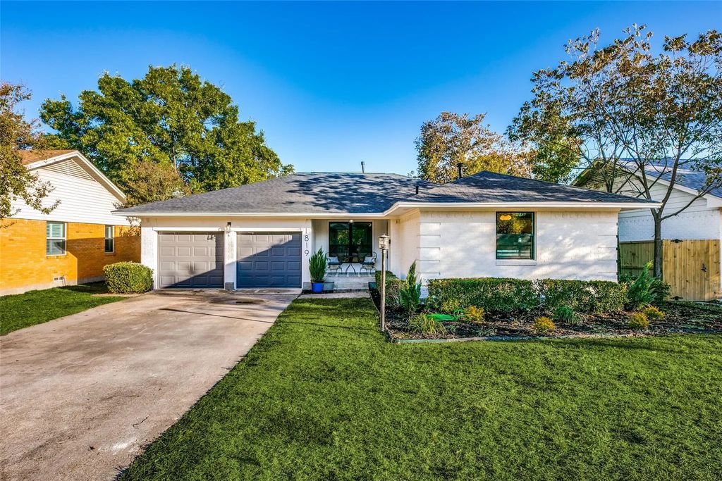1819 Oates Drive, Dallas