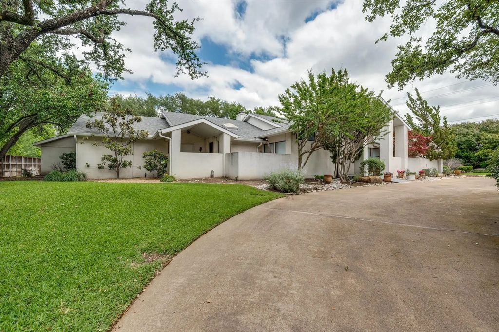 6715 Glenhurst Drive, Dallas