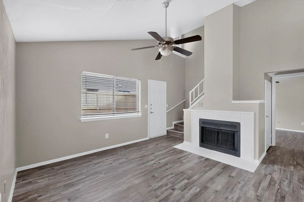 1122 Millview Drive 802, Arlington