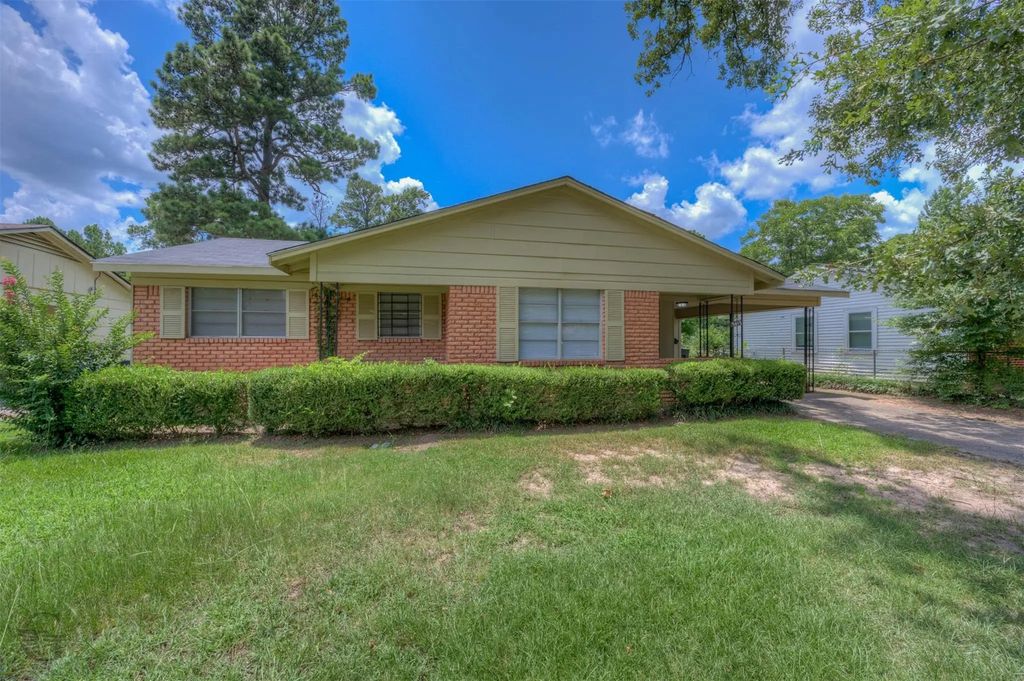 3413 Fernwood Lane, Shreveport