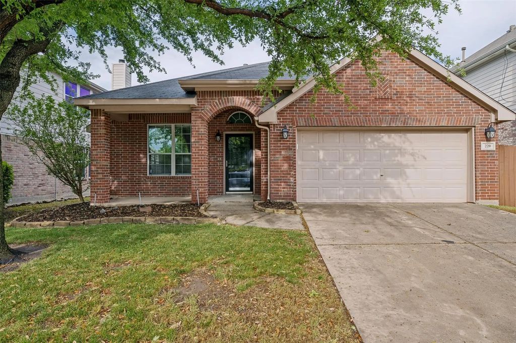 220 Parakeet Drive, Little Elm