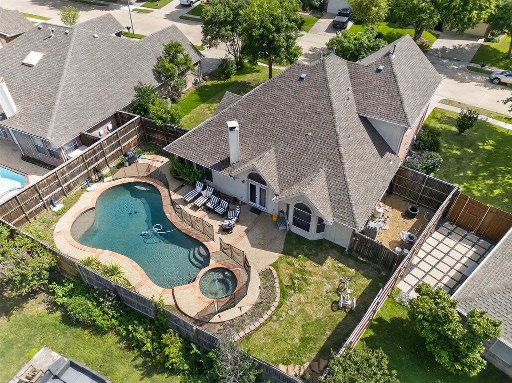 10115 Andre Drive, Irving