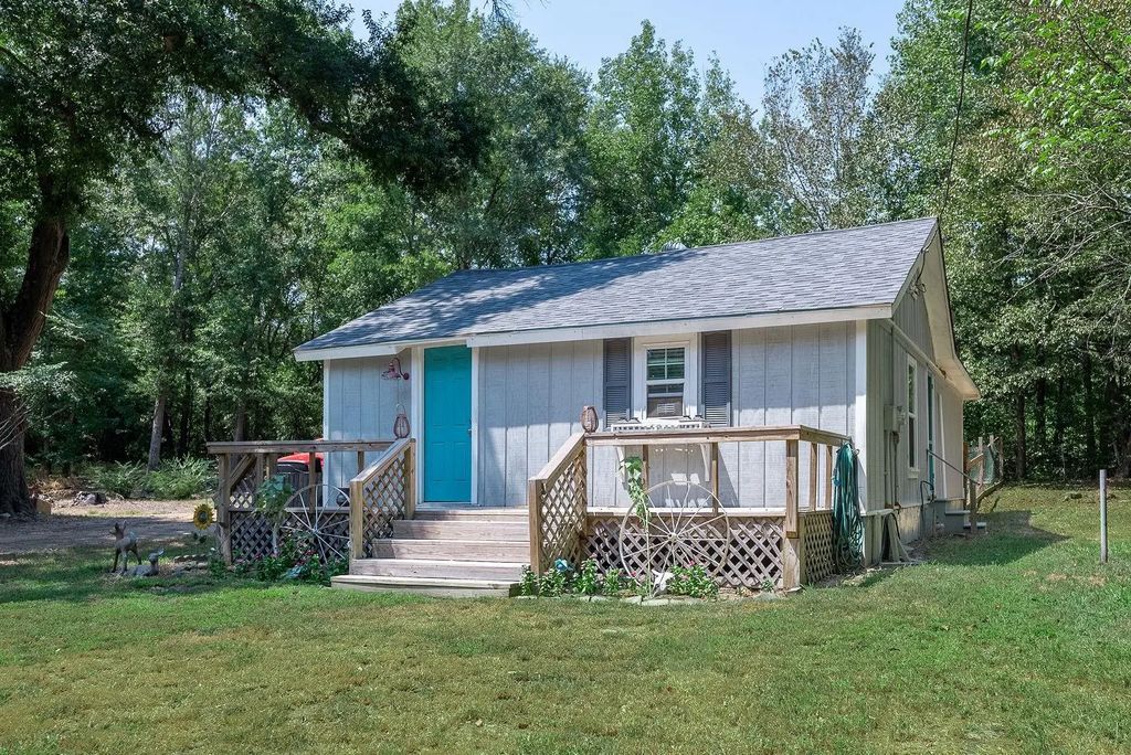 294 County Road 4470, Winnsboro