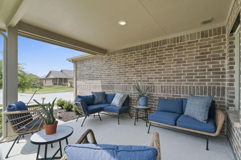 1028 Naranjos Drive, Fort Worth