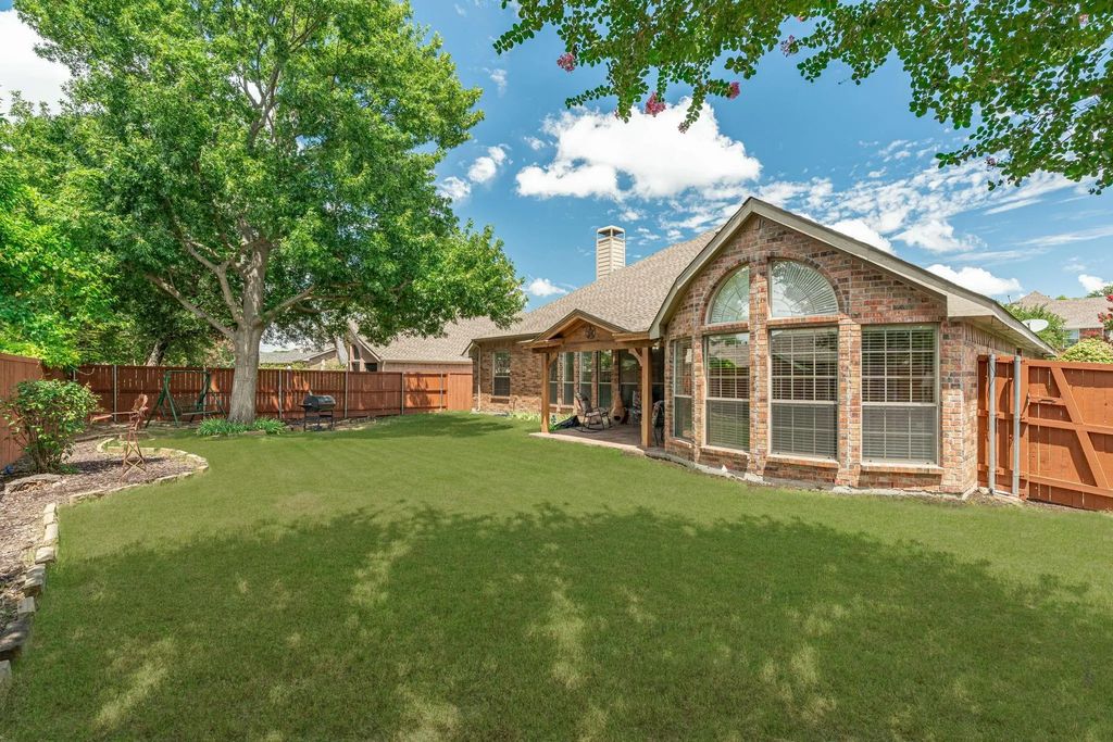 7813 Owl Creek Lane, McKinney