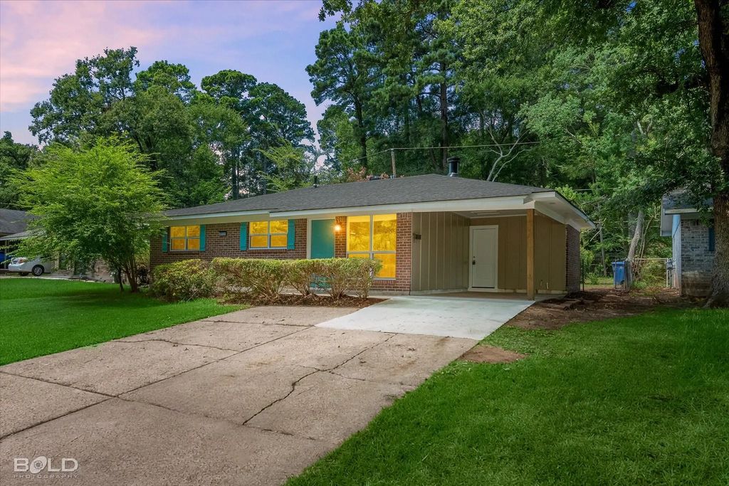 8932 Torento Lane, Shreveport