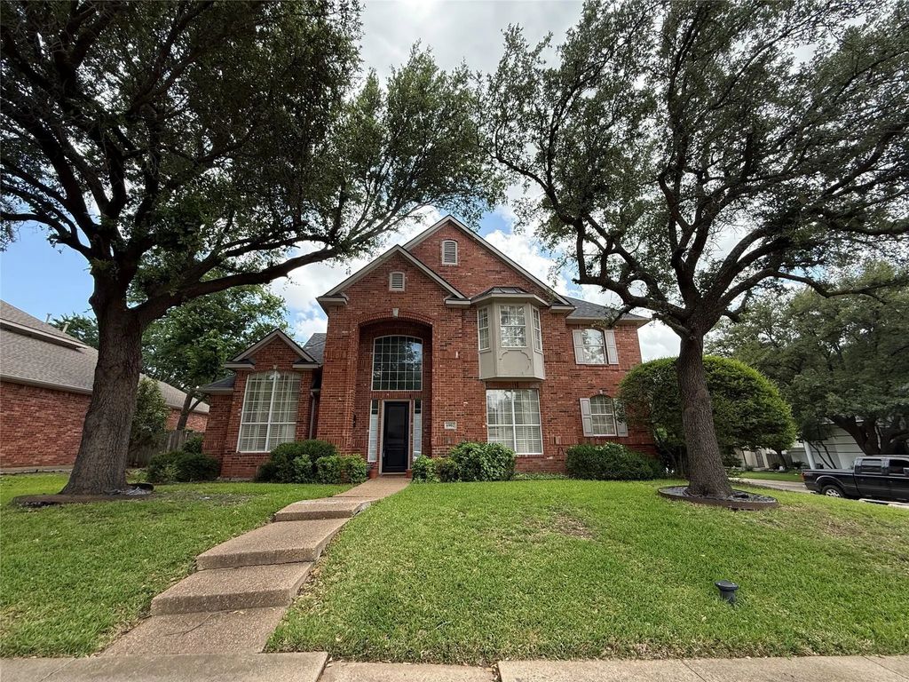6902 Creek Hollow Drive, Dallas