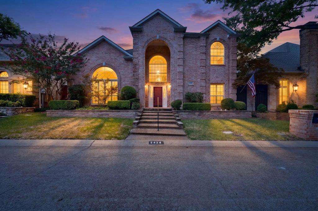 5434 Preston Fairways Circle, Dallas