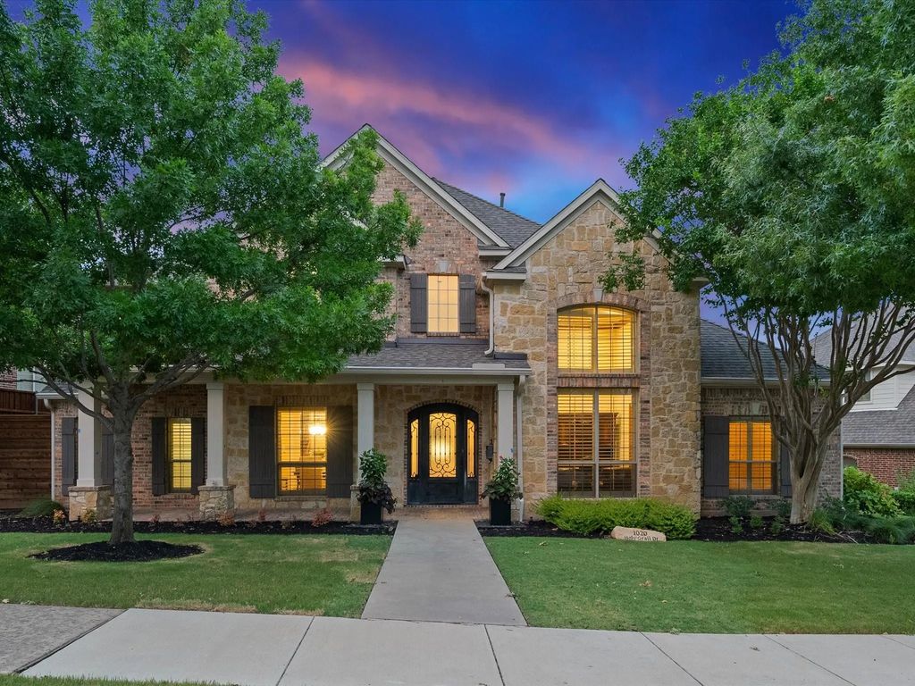 1020 Holy Grail Drive, Lewisville