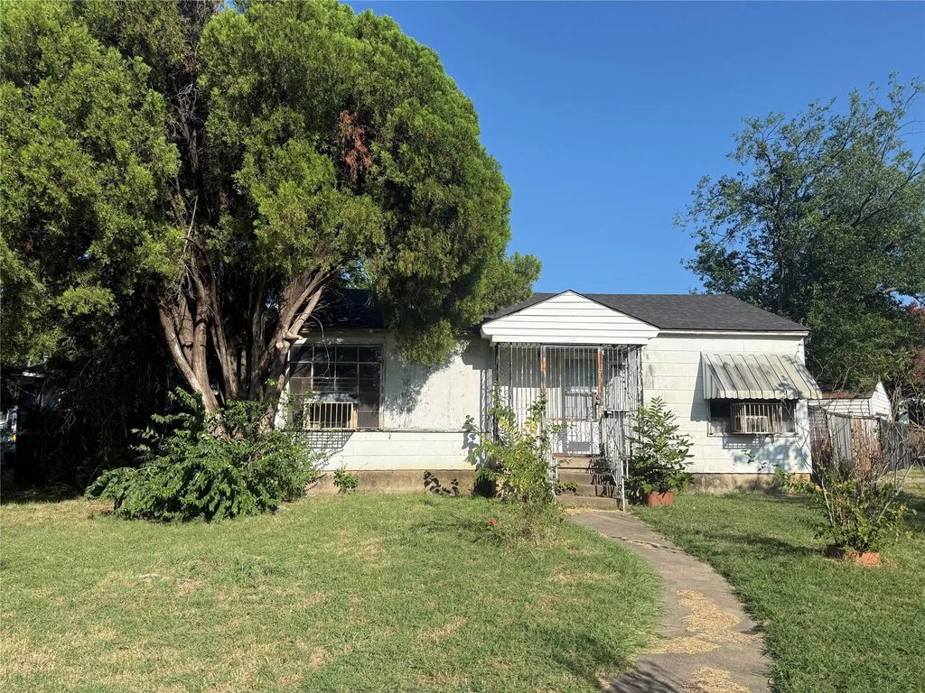 426 Krueger Street, Dallas