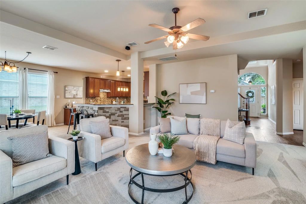 1318 Coastal Drive, Garland
