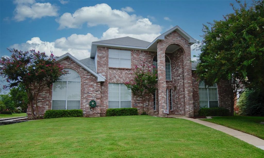 1685 Shannon Drive, Lewisville