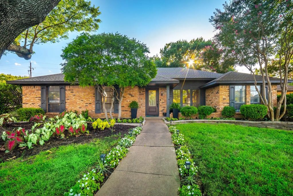 3117 Parkside Drive, Plano
