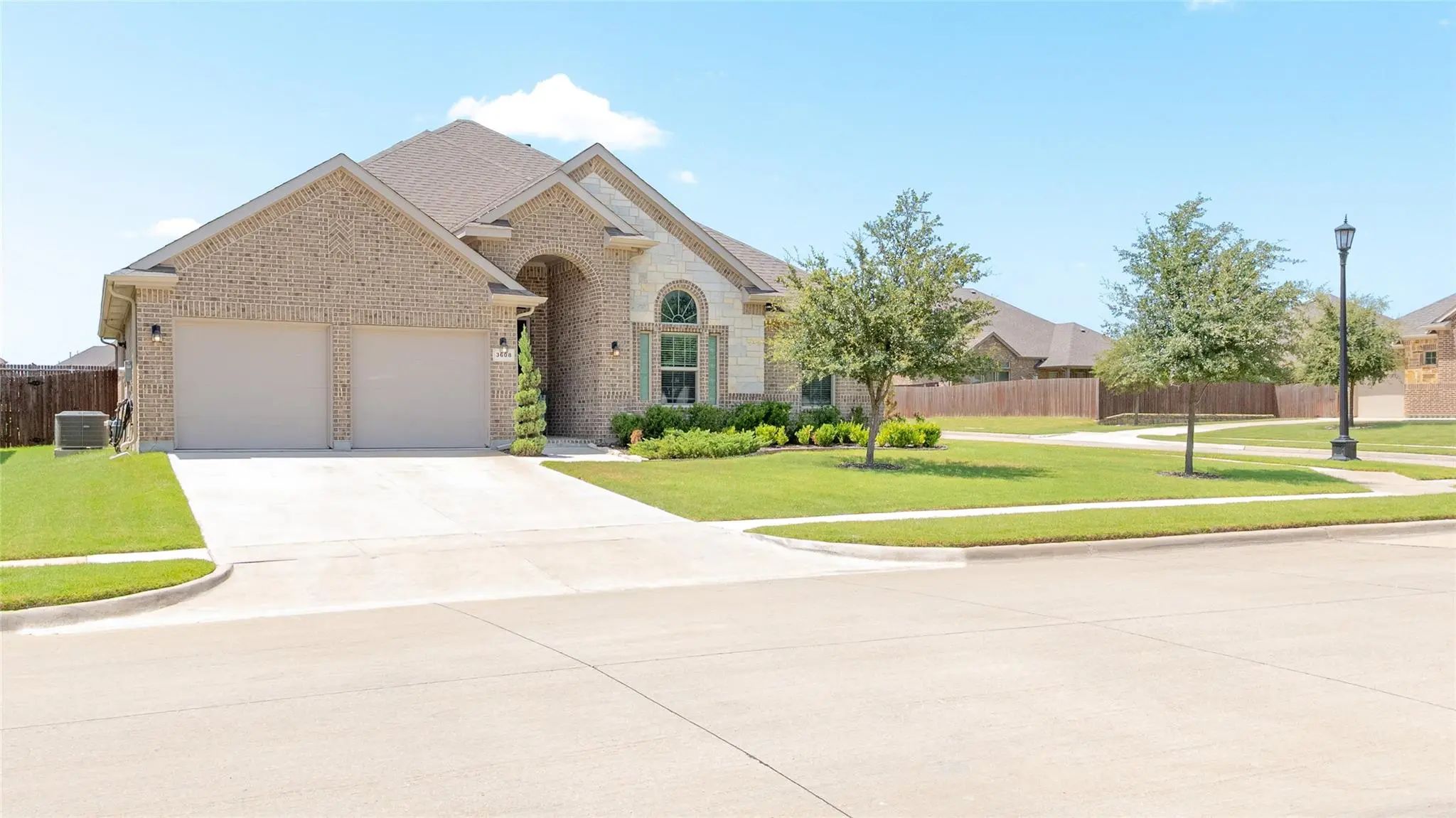 Photo of Listing #21322801