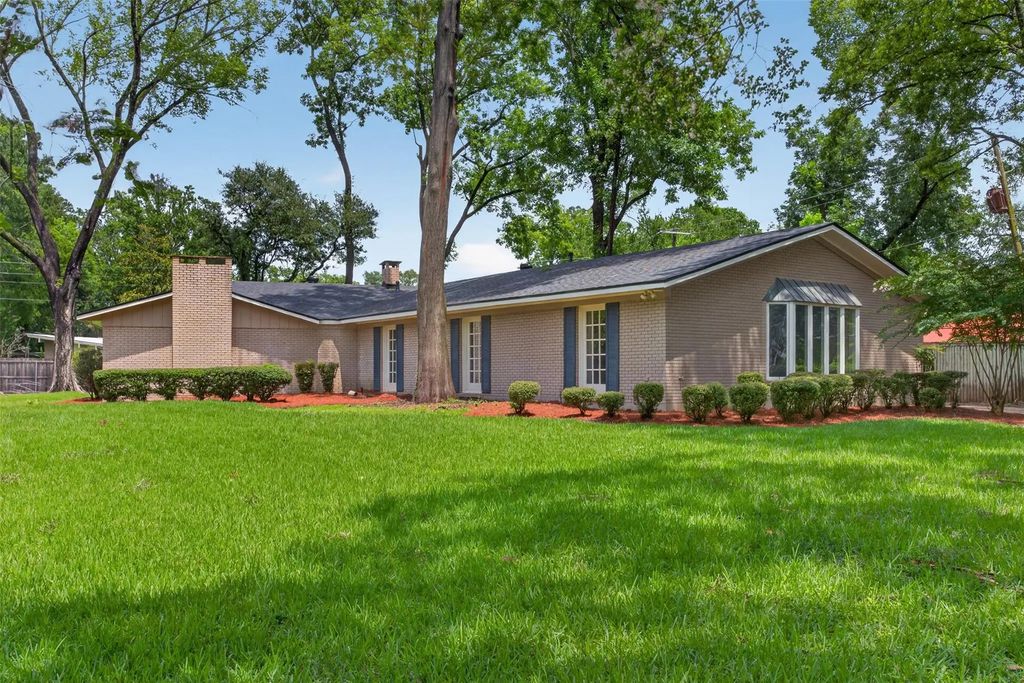 324 Gilbert Circle, Shreveport