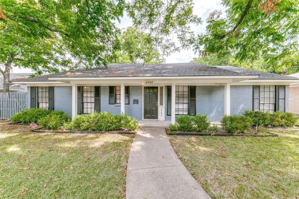 6780 E Mockingbird Lane, Dallas