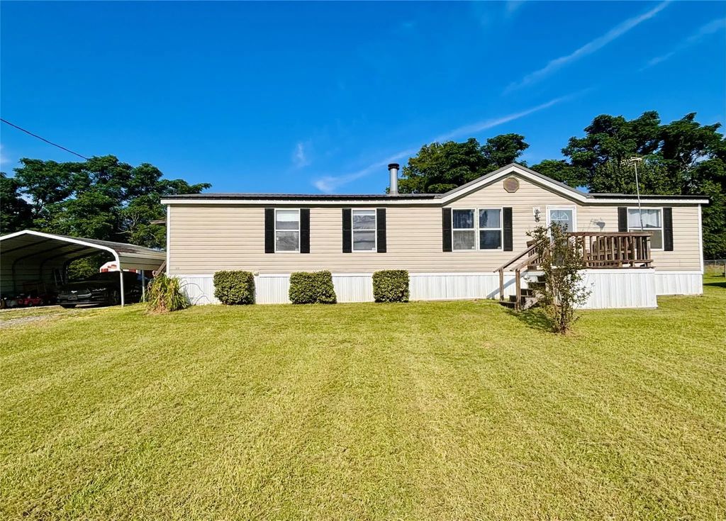 231 Frazier Avenue, Sibley