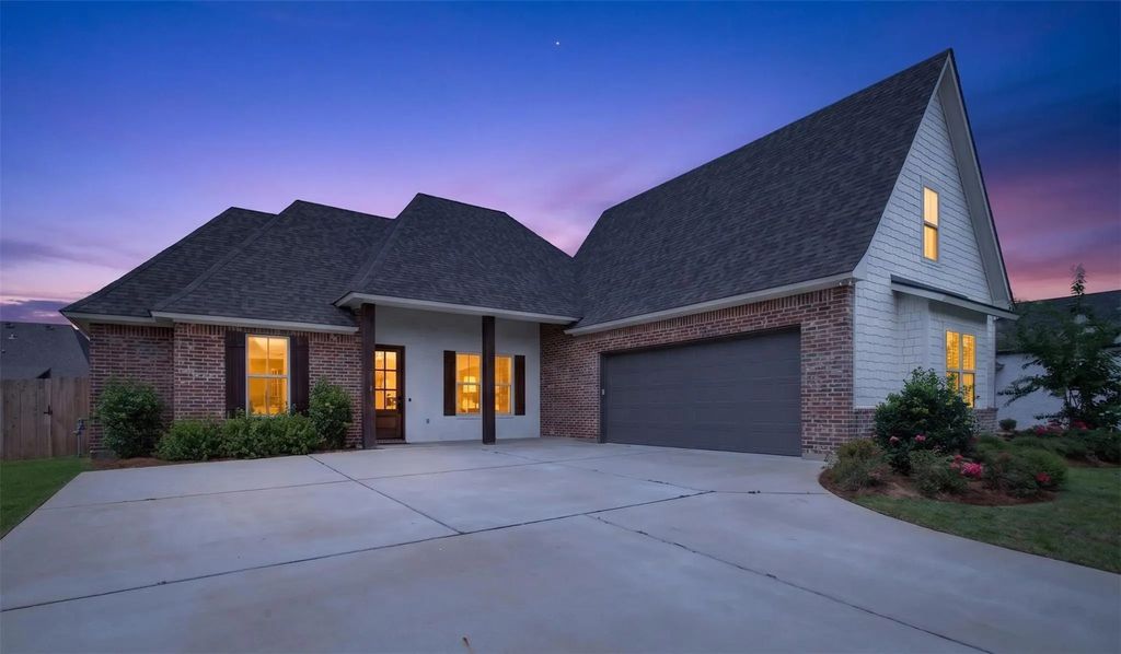 76 Turtle Creek Drive, Benton