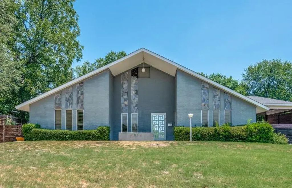 4013 Clayton Road E, Fort Worth