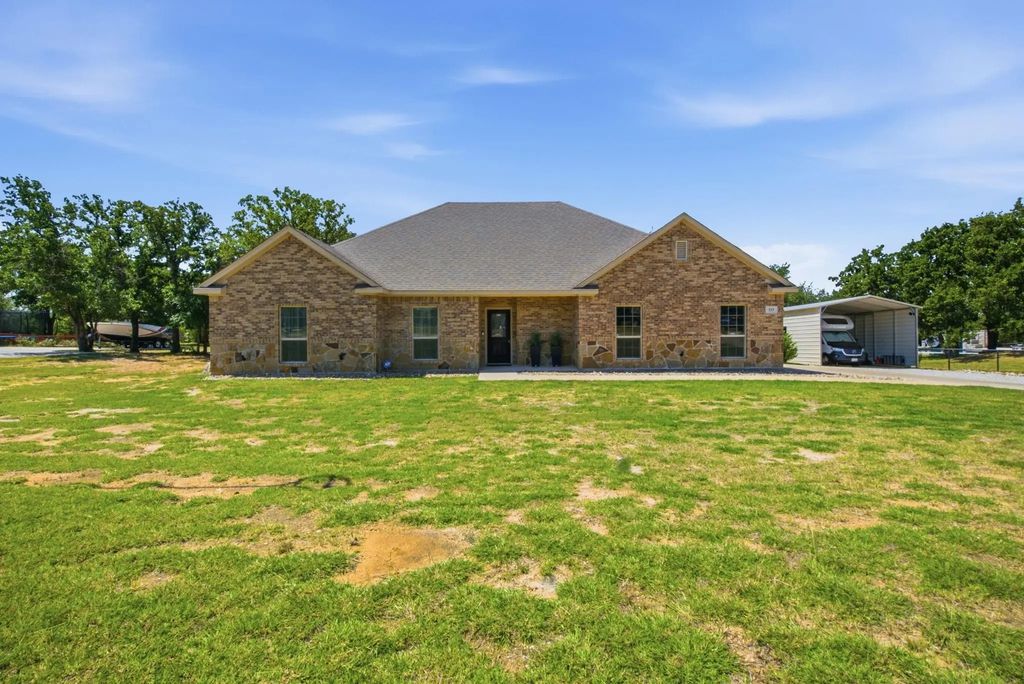 223 Cottongame Road, Weatherford