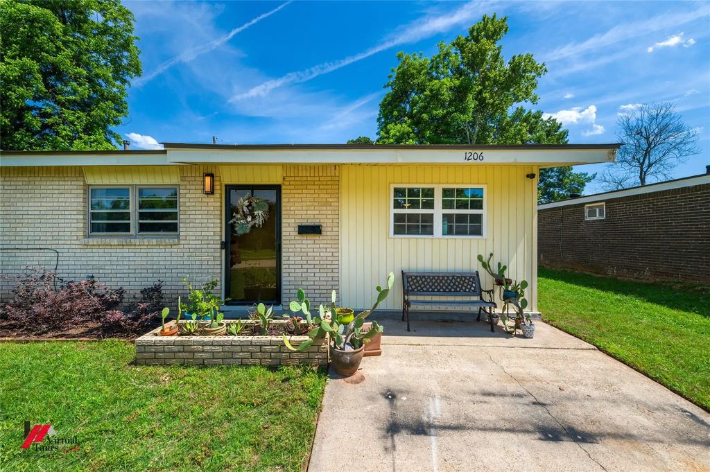 1206 Violet Avenue Avenue, Bossier City
