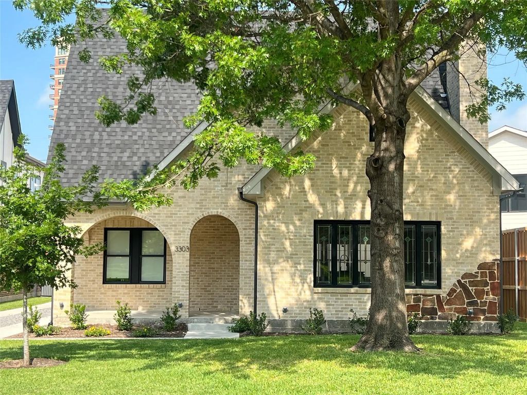 3303 Homer Street, Dallas