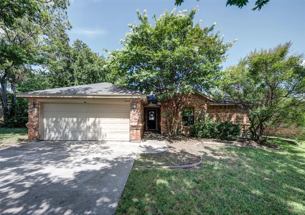 1606 N Mcdonald Avenue B, Decatur
