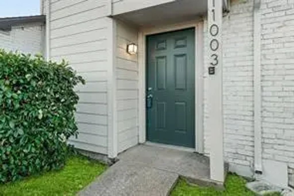 9524 Military Parkway 11003, Dallas