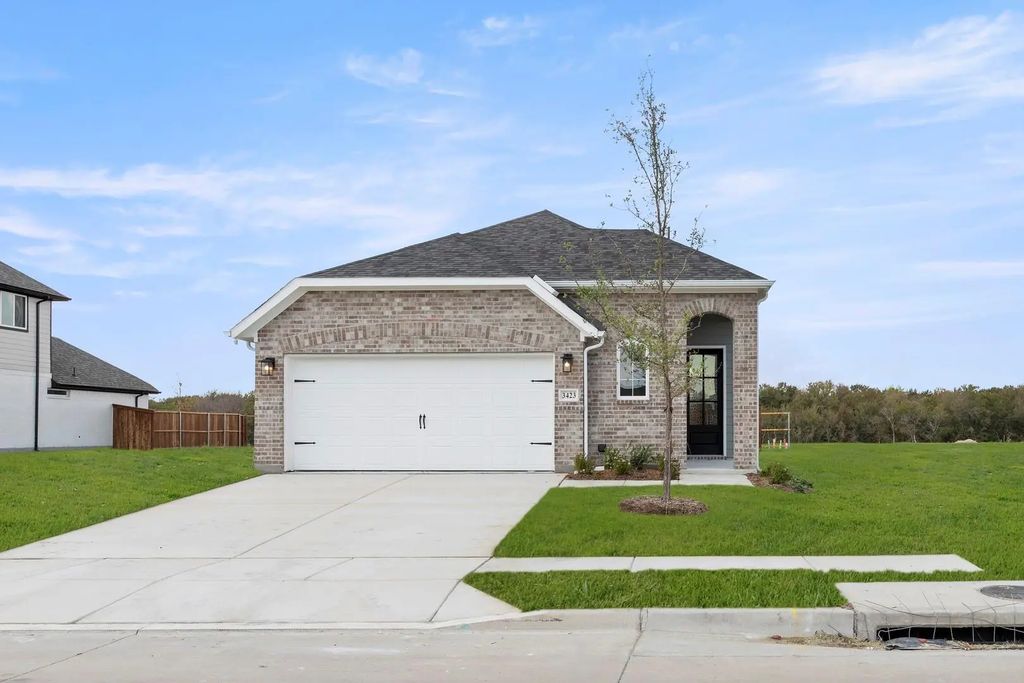 3423 Fikes Avenue, Royse City