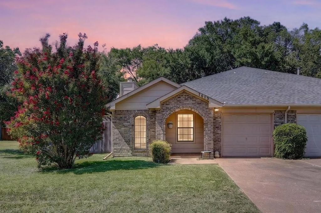 1613 19th Street, Plano