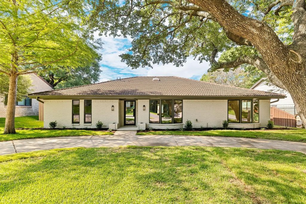 6812 Sedgwick Drive, Dallas