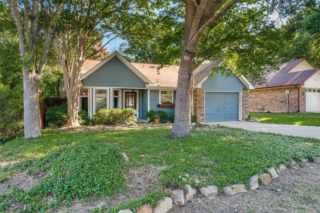 212 W Graham Street, McKinney