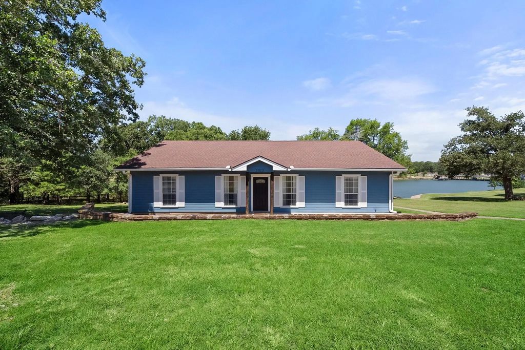 3010 Emmons Circle, Streetman