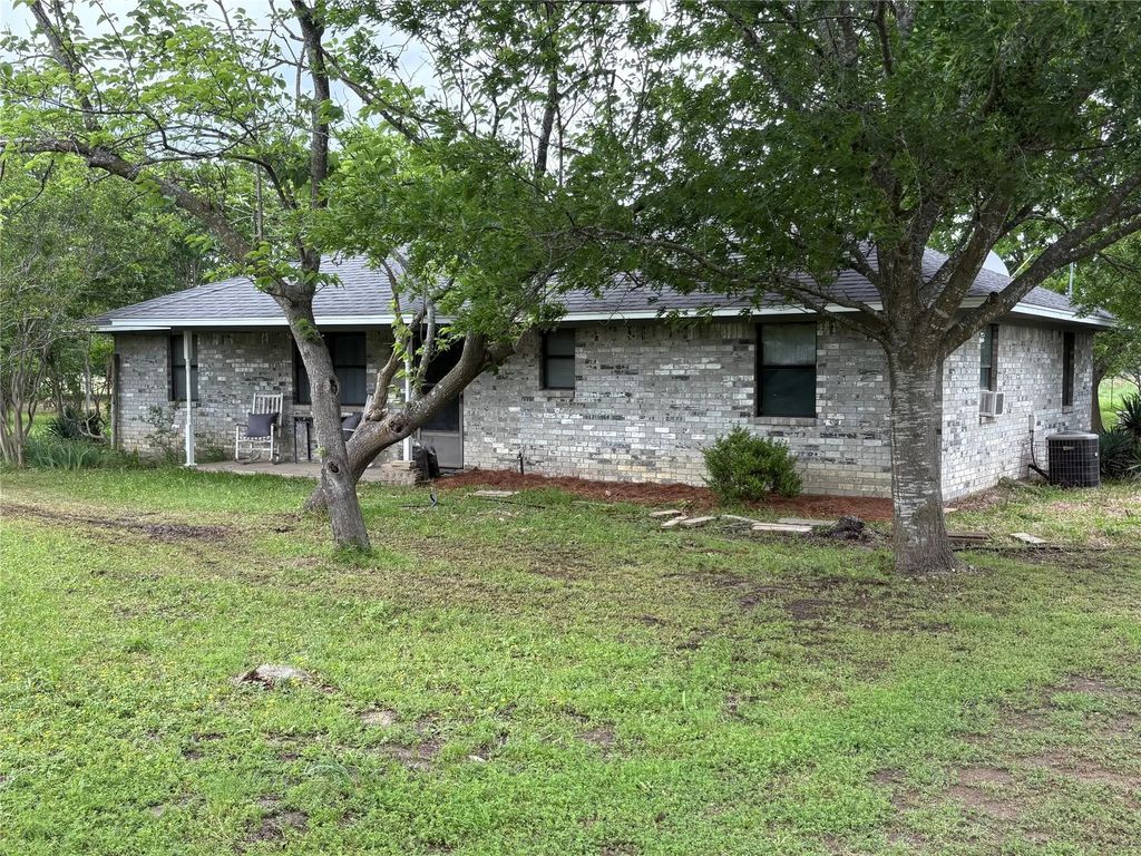 896 County Road 4713 Tract 1, Sulphur Springs